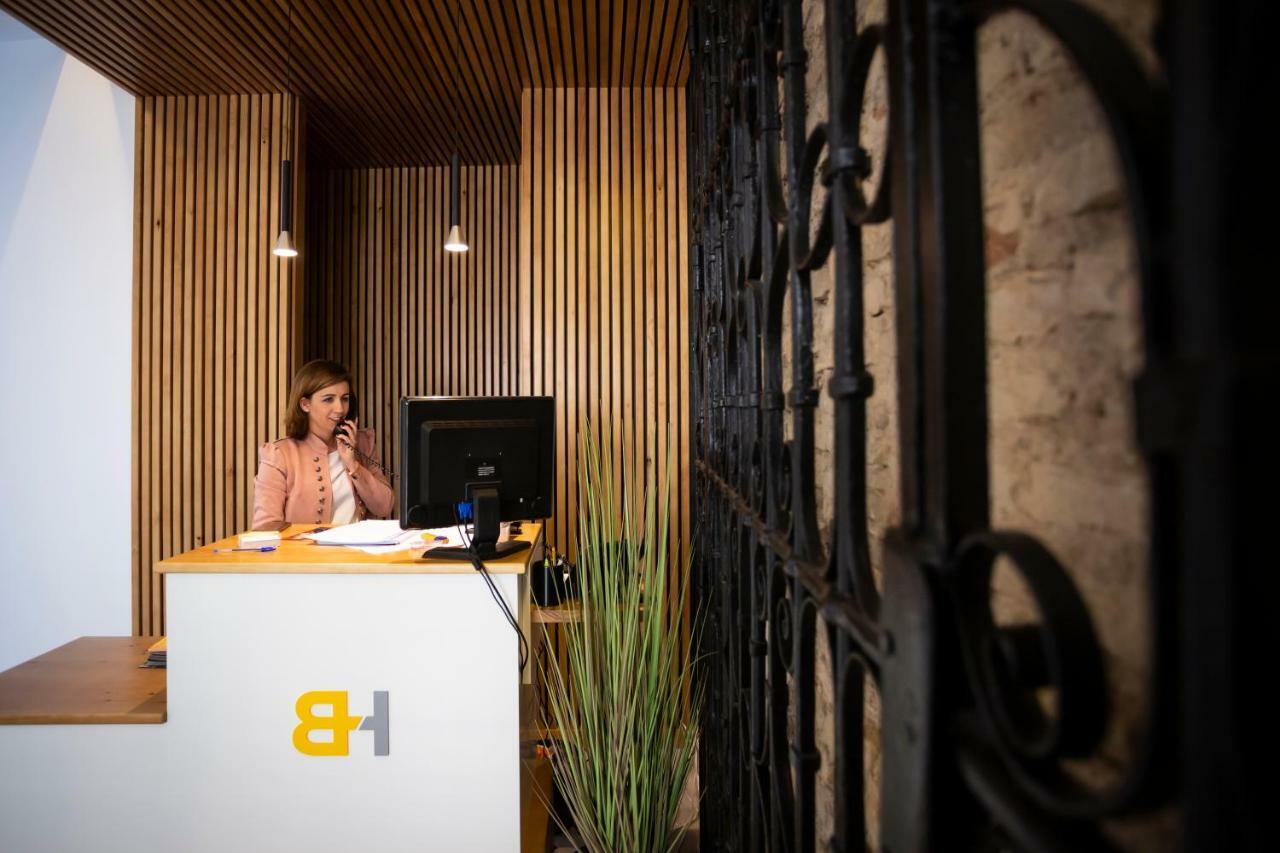 Basic Hotel Sevilla Catedral 외부 사진